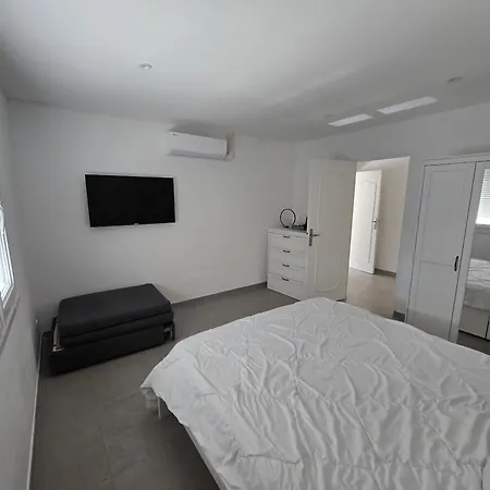 Apartamento Vue Avec Terrasse Calme & Confort Moderne Le Grau-du-Roi